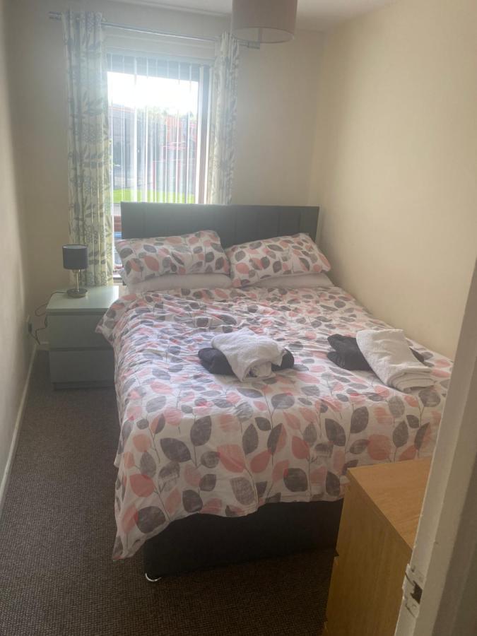 Claire'S Airbnb 2 Belfast Zewnętrze zdjęcie