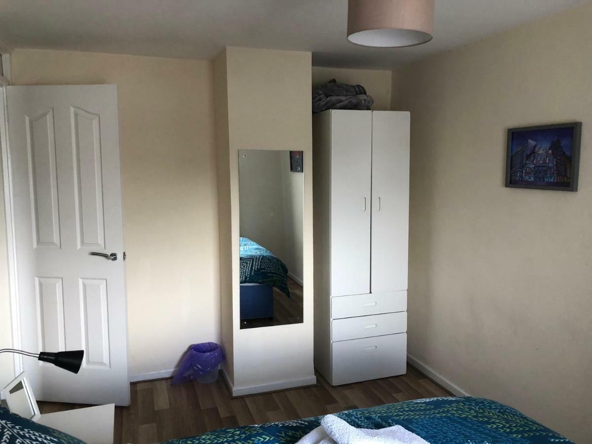 Claire'S Airbnb 2 Belfast Zewnętrze zdjęcie
